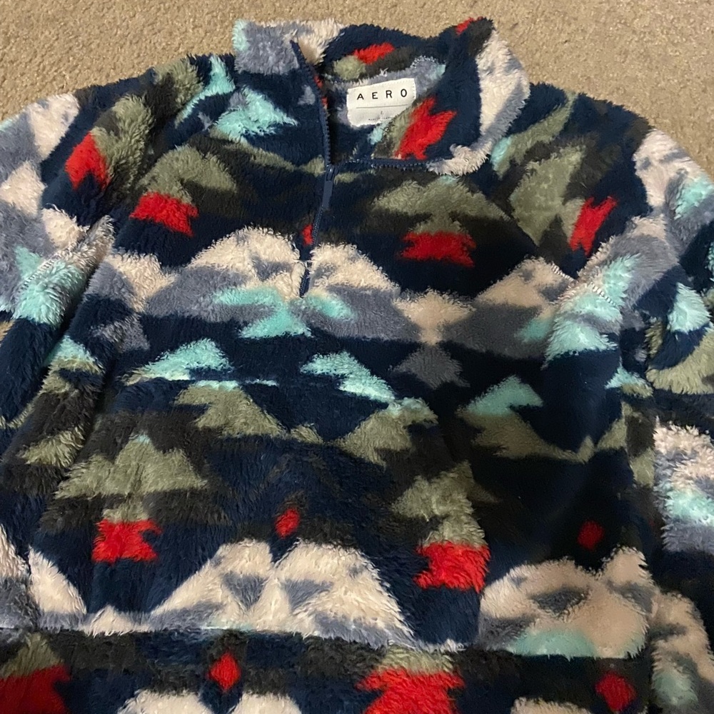Super soft and cozy Aeropostale 3/4 zip fleece